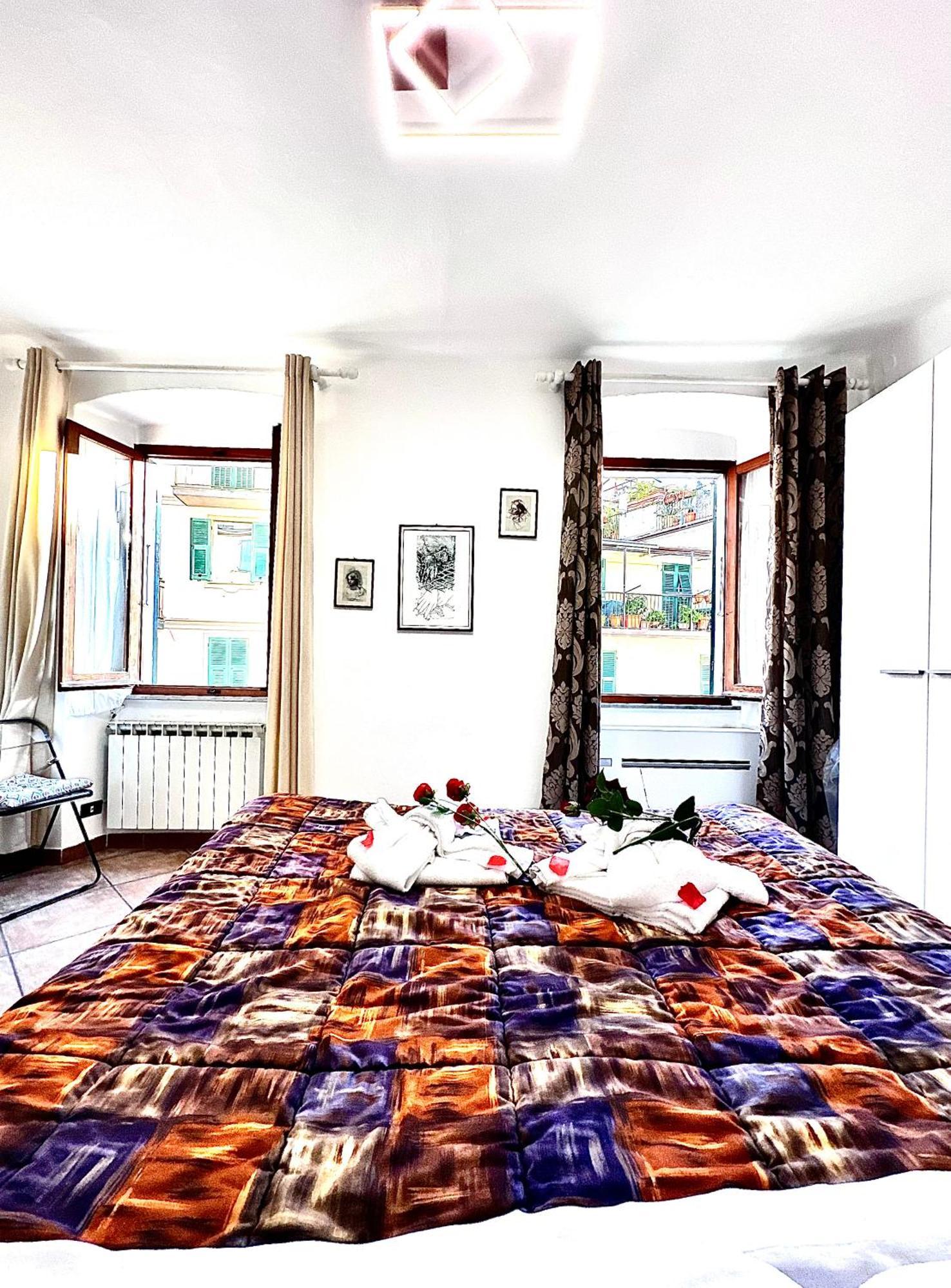Ubetty Village Center Two-Bedrooms Apartment 5Terreparco Риомаджиоре Экстерьер фото